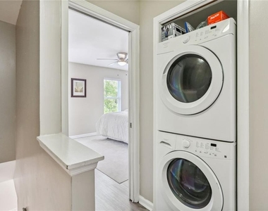 1802 Cumberland Valley Place Se - Photo Thumbnail 21