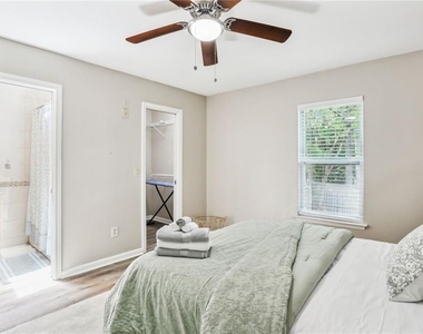 1802 Cumberland Valley Place Se - Photo Thumbnail 15