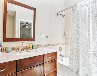 1802 Cumberland Valley Place Se - Photo Thumbnail 17