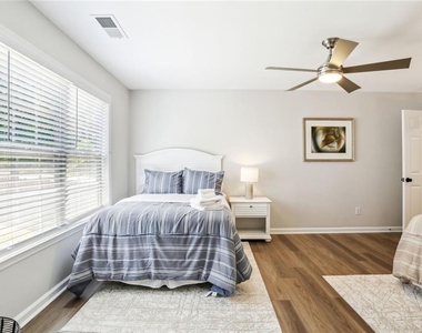 5161 Madison Green Drive Sw - Photo Thumbnail 35