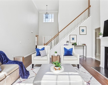 5161 Madison Green Drive Sw - Photo Thumbnail 10
