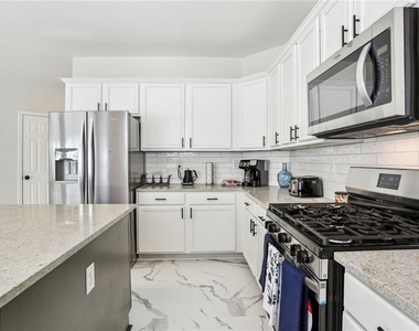 5161 Madison Green Drive Sw - Photo Thumbnail 16