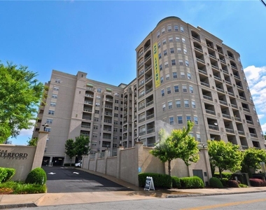530 Piedmont Avenue - Photo Thumbnail 20