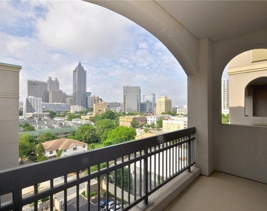 530 Piedmont Avenue - Photo Thumbnail 10