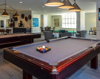 530 Piedmont Avenue - Photo Thumbnail 14
