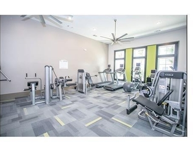 100 Dunwoody Gables Drive - Photo Thumbnail 16