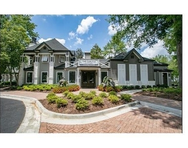 100 Dunwoody Gables Drive - Photo Thumbnail 11