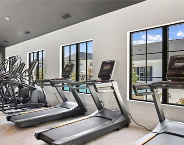 1010 Rosefinch Landing - Photo Thumbnail 28
