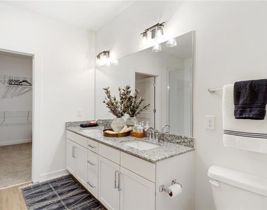 1010 Rosefinch Landing - Photo Thumbnail 14