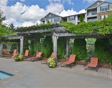 1600 Overlook Park Lane - Photo Thumbnail 29