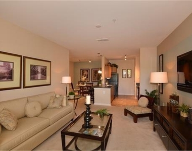 1600 Overlook Park Lane - Photo Thumbnail 4