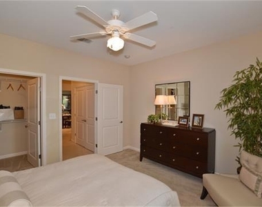 1600 Overlook Park Lane - Photo Thumbnail 9