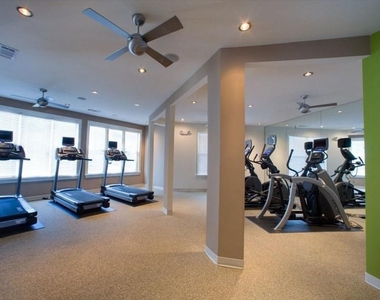 2400 Parkland Drive Ne - Photo Thumbnail 13