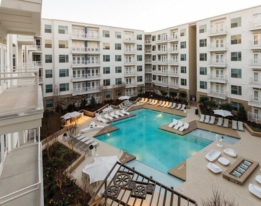 1220 Mecaslin Street Nw - Photo Thumbnail 8