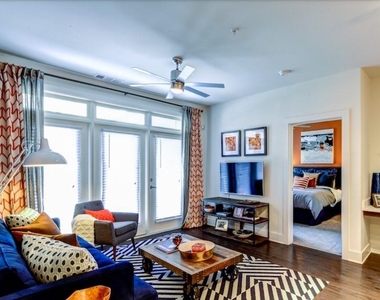 1220 Mecaslin Street Nw - Photo Thumbnail 2