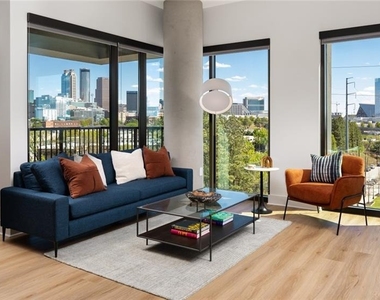 200 Nerem Street Nw - Photo Thumbnail 7