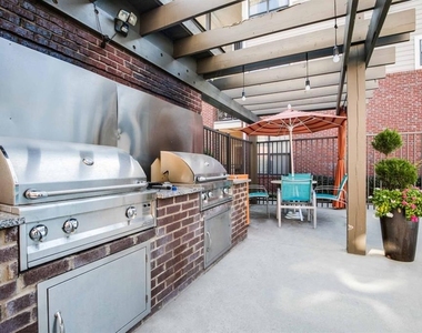 2000 Monroe Place Ne - Photo Thumbnail 16