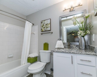 1401 W Paces Ferry Road Nw - Photo Thumbnail 11