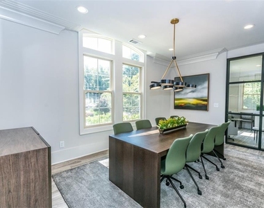 1401 W Paces Ferry Road Nw - Photo Thumbnail 17