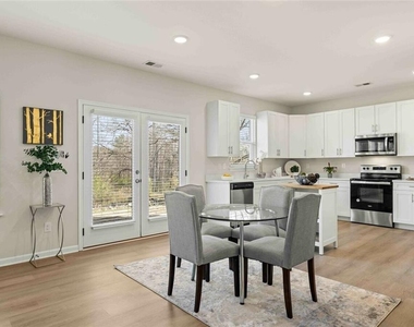 3489 Fairview Road - Photo Thumbnail 9