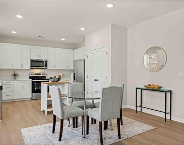 3489 Fairview Road - Photo Thumbnail 8