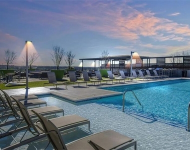 6050 Roswell Road Ne - Photo Thumbnail 15