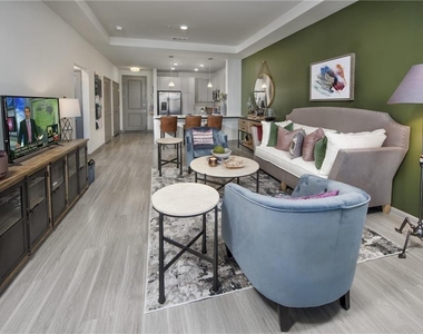 6919 Peachtree Dunwoody Road - Photo Thumbnail 5