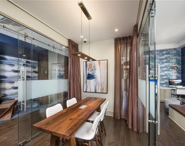 6919 Peachtree Dunwoody Road - Photo Thumbnail 30