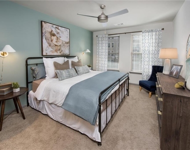 6919 Peachtree Dunwoody Road - Photo Thumbnail 11