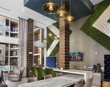 6919 Peachtree Dunwoody Road - Photo Thumbnail 21