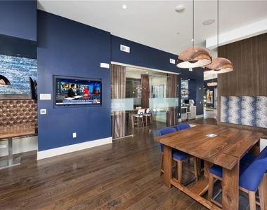 6919 Peachtree Dunwoody Road - Photo Thumbnail 31