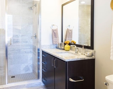 1163 W Peachtree Street Ne - Photo Thumbnail 8