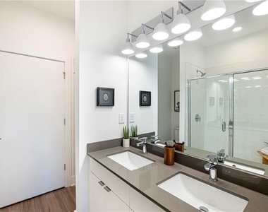 72 Milton Avenue Se - Photo Thumbnail 9