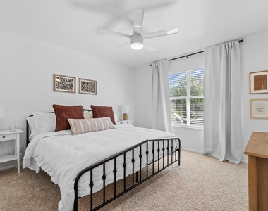 2101 Kirksey Dr - Photo Thumbnail 14