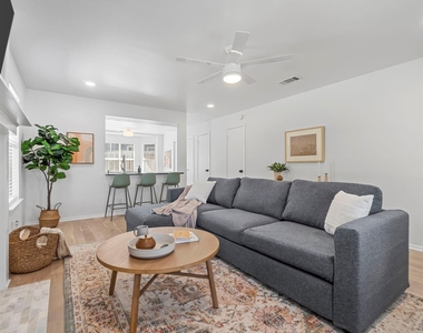 2101 Kirksey Dr - Photo Thumbnail 1