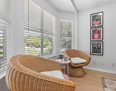 2101 Kirksey Dr - Photo Thumbnail 2