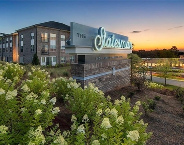 1600 Ronald Reagan Boulevard - Photo Thumbnail 26