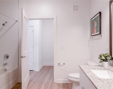 1600 Ronald Reagan Boulevard - Photo Thumbnail 6