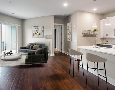 105 Rogers Street Ne - Photo Thumbnail 17