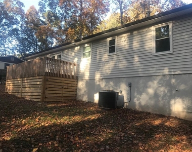 131 Fox Place - Photo Thumbnail 23
