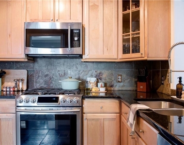 788 Fulton Terrace Se - Photo Thumbnail 18