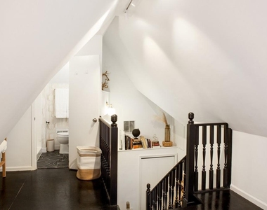 970 Charles Allen Drive Ne - Photo Thumbnail 11