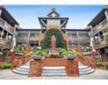2103 Asbury Square - Photo Thumbnail 11