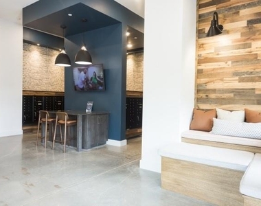 900 Joseph E. Lowery Boulevard Nw - Photo Thumbnail 15