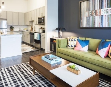 900 Joseph E. Lowery Boulevard Nw - Photo Thumbnail 2