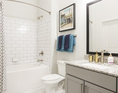 900 Joseph E. Lowery Boulevard Nw - Photo Thumbnail 4