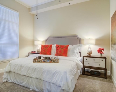 3460 Kingsboro Road - Photo Thumbnail 9
