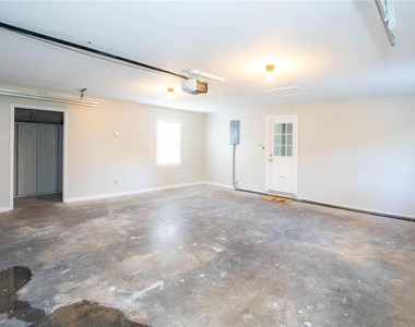 302 Independence Way - Photo Thumbnail 52