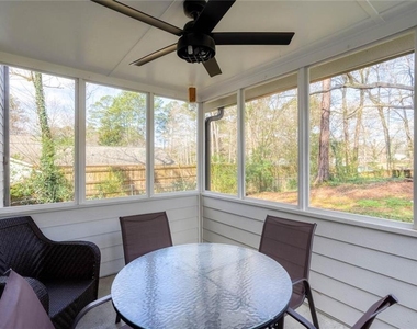 302 Independence Way - Photo Thumbnail 49