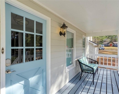 302 Independence Way - Photo Thumbnail 3